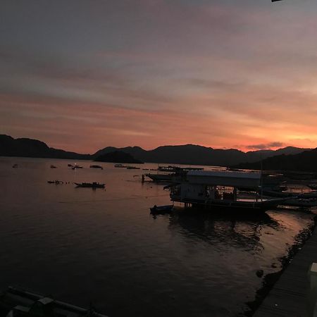 Ora Komodo Home Stay Exteriér fotografie