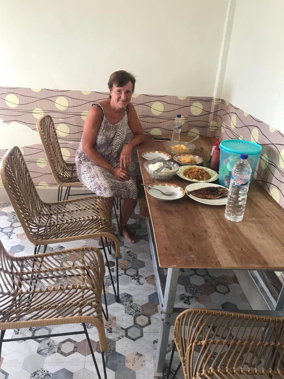 Ora Komodo Home Stay Exteriér fotografie